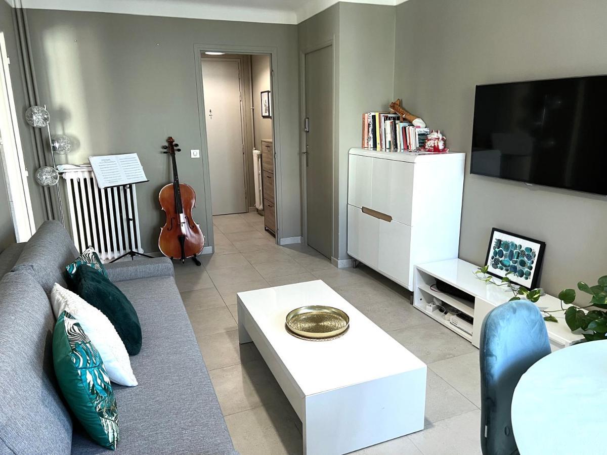 Nice West Cosy Flat Balcony, Near Airport, Train, Beach, Public Transport, Supermarket, Comfortable And Well Equipped Leilighet Eksteriør bilde