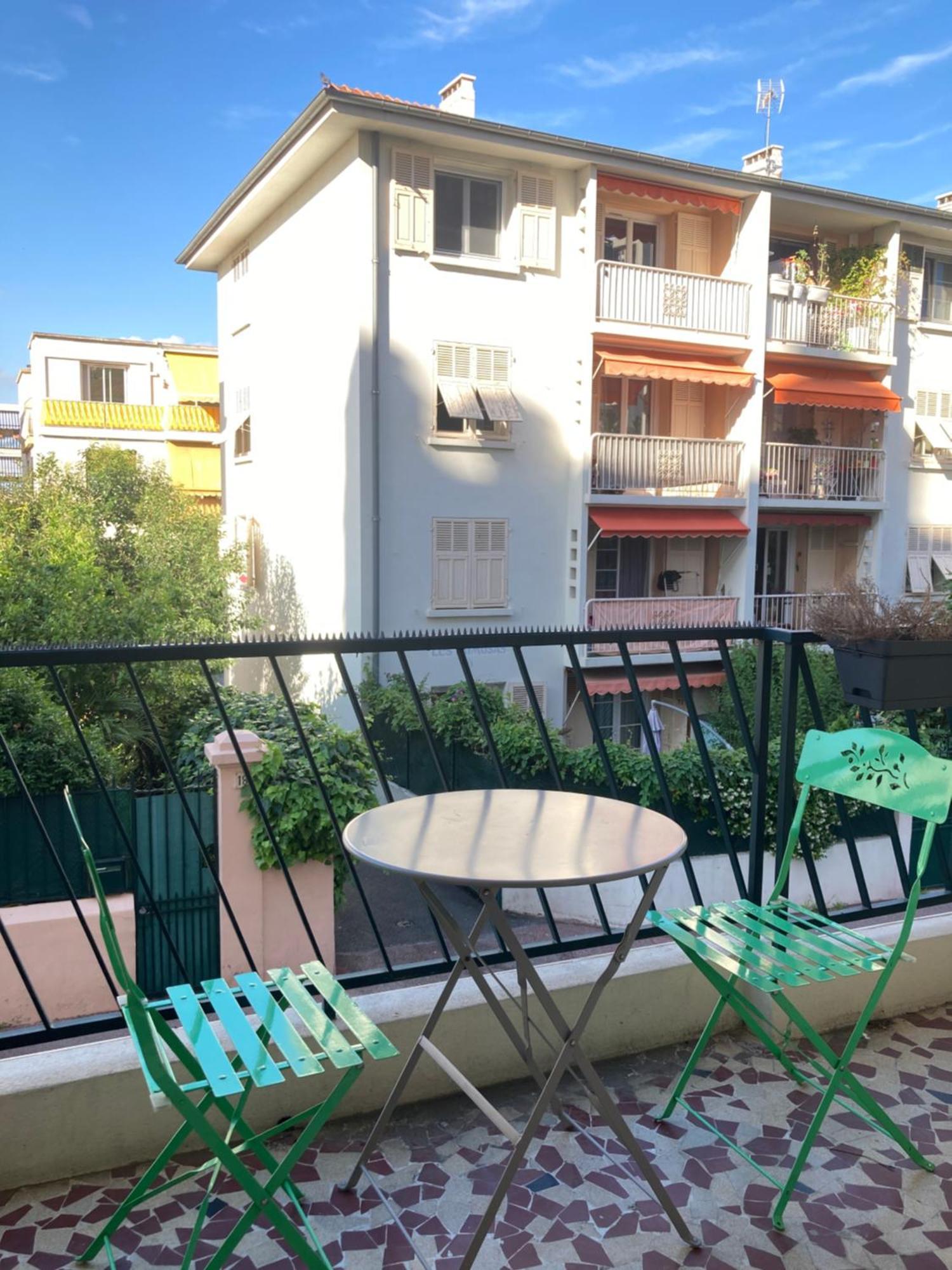 Nice West Cosy Flat Balcony, Near Airport, Train, Beach, Public Transport, Supermarket, Comfortable And Well Equipped Leilighet Eksteriør bilde